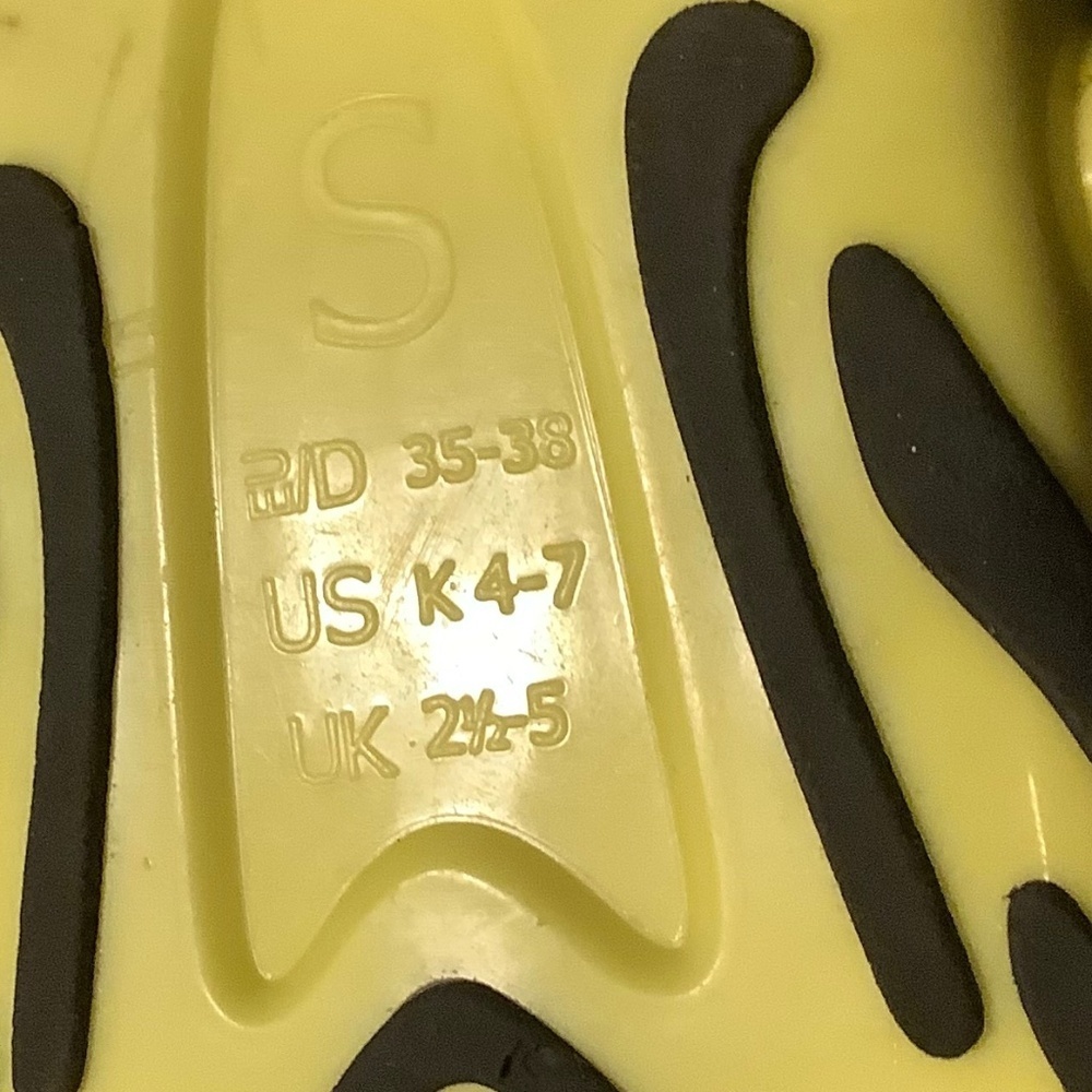Scuba Fins - Picture 7 of 10